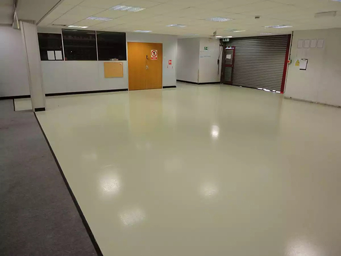 耐磨固化劑地坪:多場景應用助力環(huán)保建設